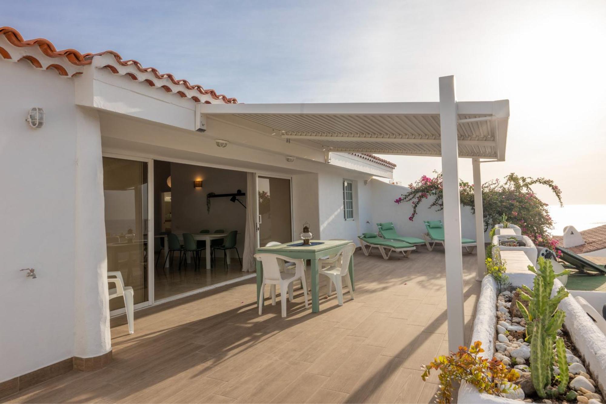 הוילה קנדלריה Calala House With Huge Terrace מראה חיצוני תמונה